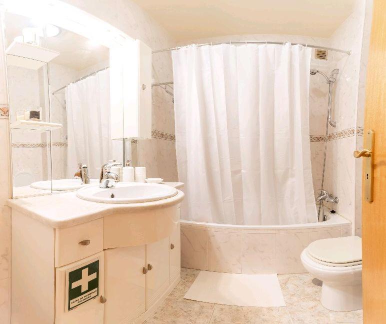 ポボア・デ・バルジンMarble Houseアパートメント エクステリア 写真